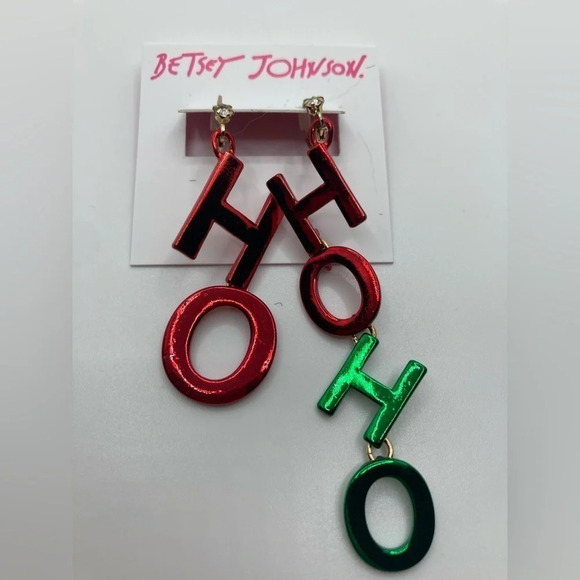 BETSEY JOHNSON Christmas Holiday Ho Ho Ho Mismatched Earrings Red Green NEW NWT - Picture 1 of 3